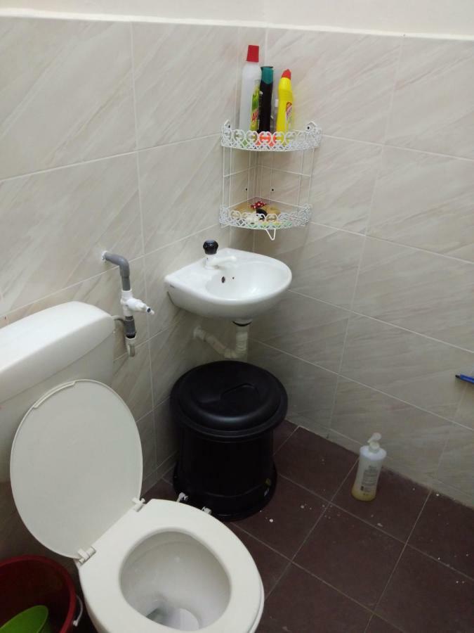 Zah'Ra Homestay Kuala Lipis Exterior foto